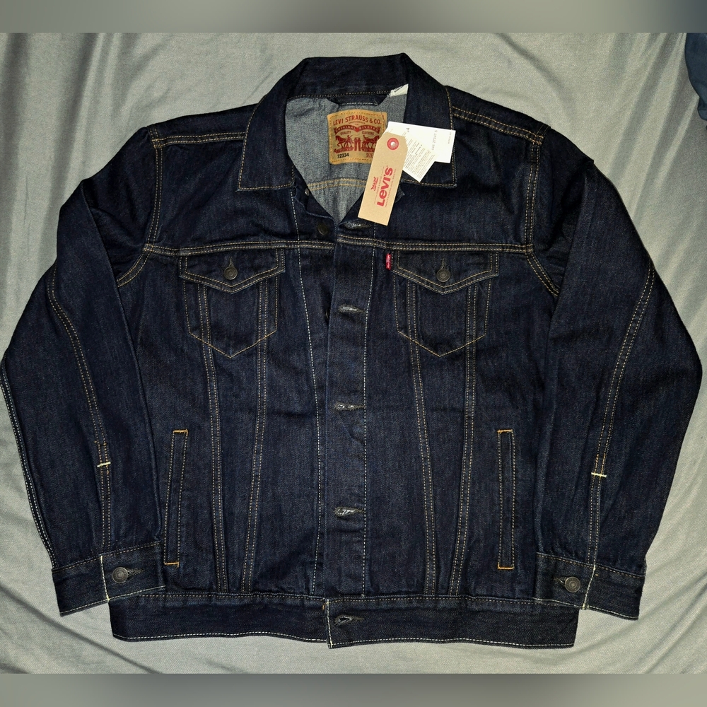 Levi’s 72334 - 0134 Jean Denim Trucker Jacket Men's L Large Dark Wash NEW TAGS